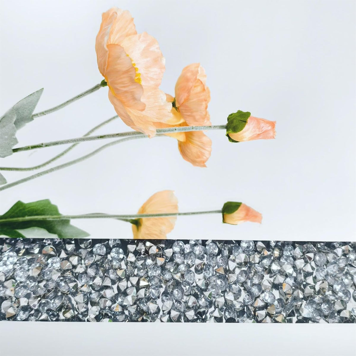 Silver Mirrored Coffee Table: Crushed Diamond Mirror Framing Edge